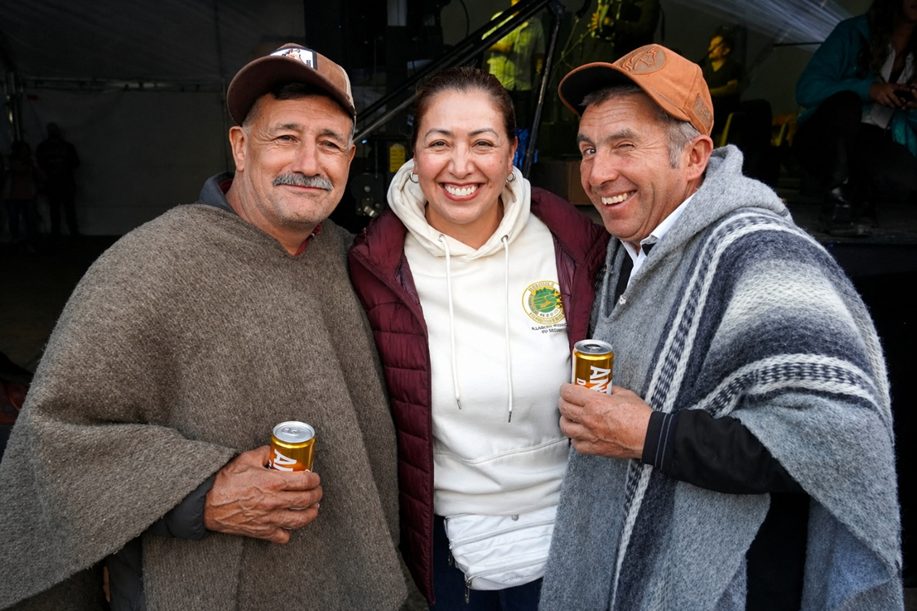 Fiesta del Campesino en Sesquilé reunió a la comunidad en homenaje al trabajo rural 3 Fiesta del Campesino en Sesquilé reunió a la comunidad en homenaje al trabajo rural 2