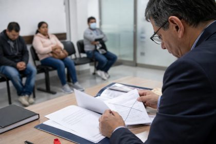 Procuraduría investiga terminación de contrato que afectaba atención a pacientes con VIH en la Nueva EPS 15