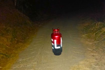 Cilindro con mensajes alusivos a grupo armado genera alerta en Chaguaní; descartan presencia de explosivos 21 Cilindro con mensajes alusivos a grupo armado genera alerta en Chaguaní; descartan presencia de explosivos 20