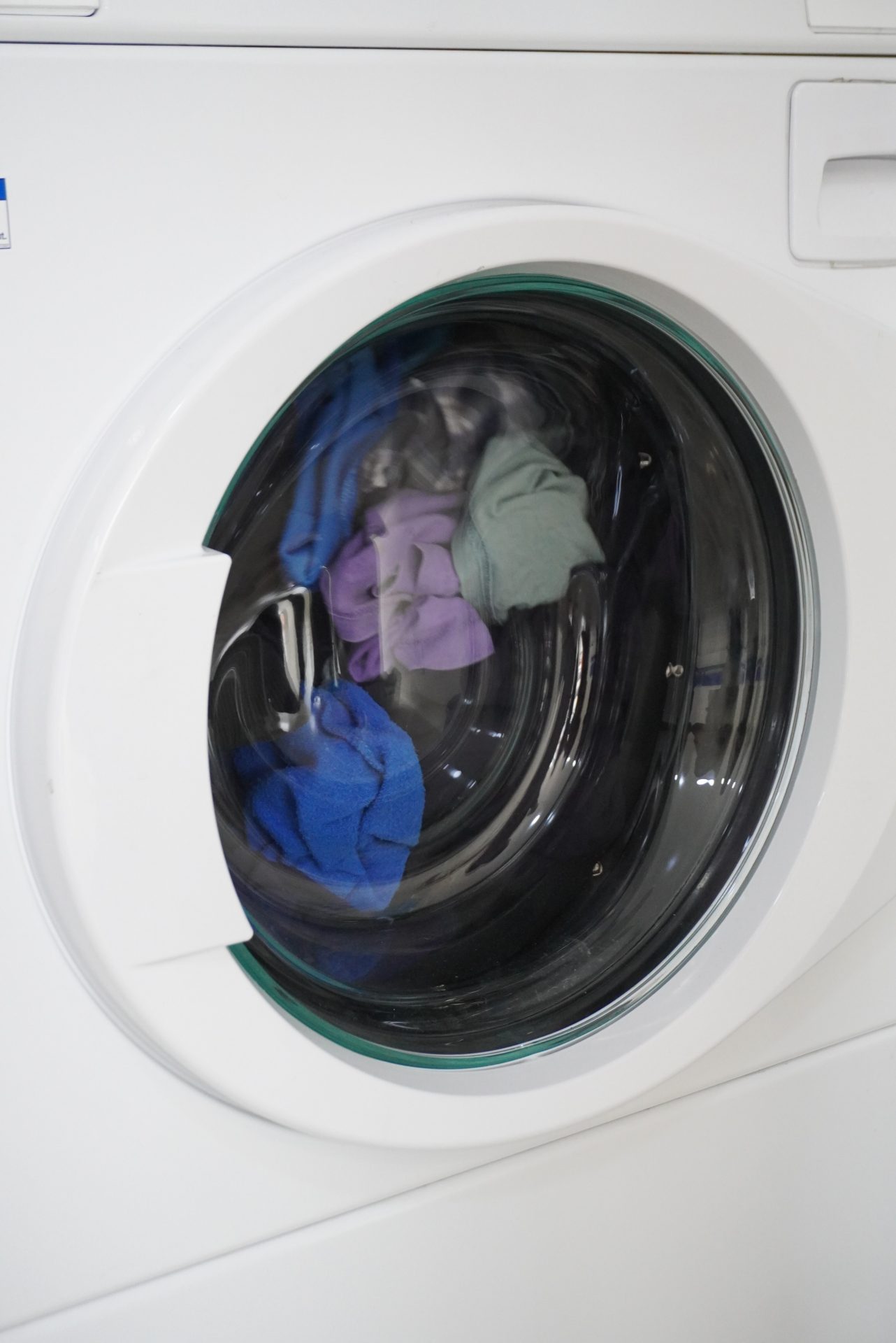 Zipaquirá estrena Wash&Go, la primera lavandería autoservicio 100 % autónoma de Colombia, ya presente en Chía y Cajicá 10