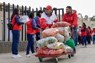 Soacha reúne 70 toneladas de ayudas para damnificados por el terremoto en Vijes, Valle del Cauca 10