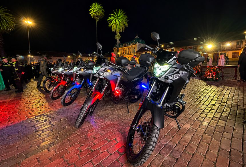 Cinco motocicletas reforzarán el patrullaje del Ejército en zonas urbanas y rurales de Zipaquirá