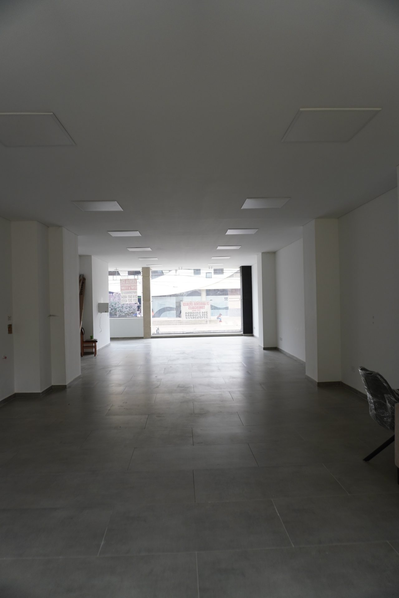 Edificio Vértice, sobre la avenida principal de Zipaquirá, ofrece apartamentos con terraza de 360 grados y locales comerciales en arriendo 18