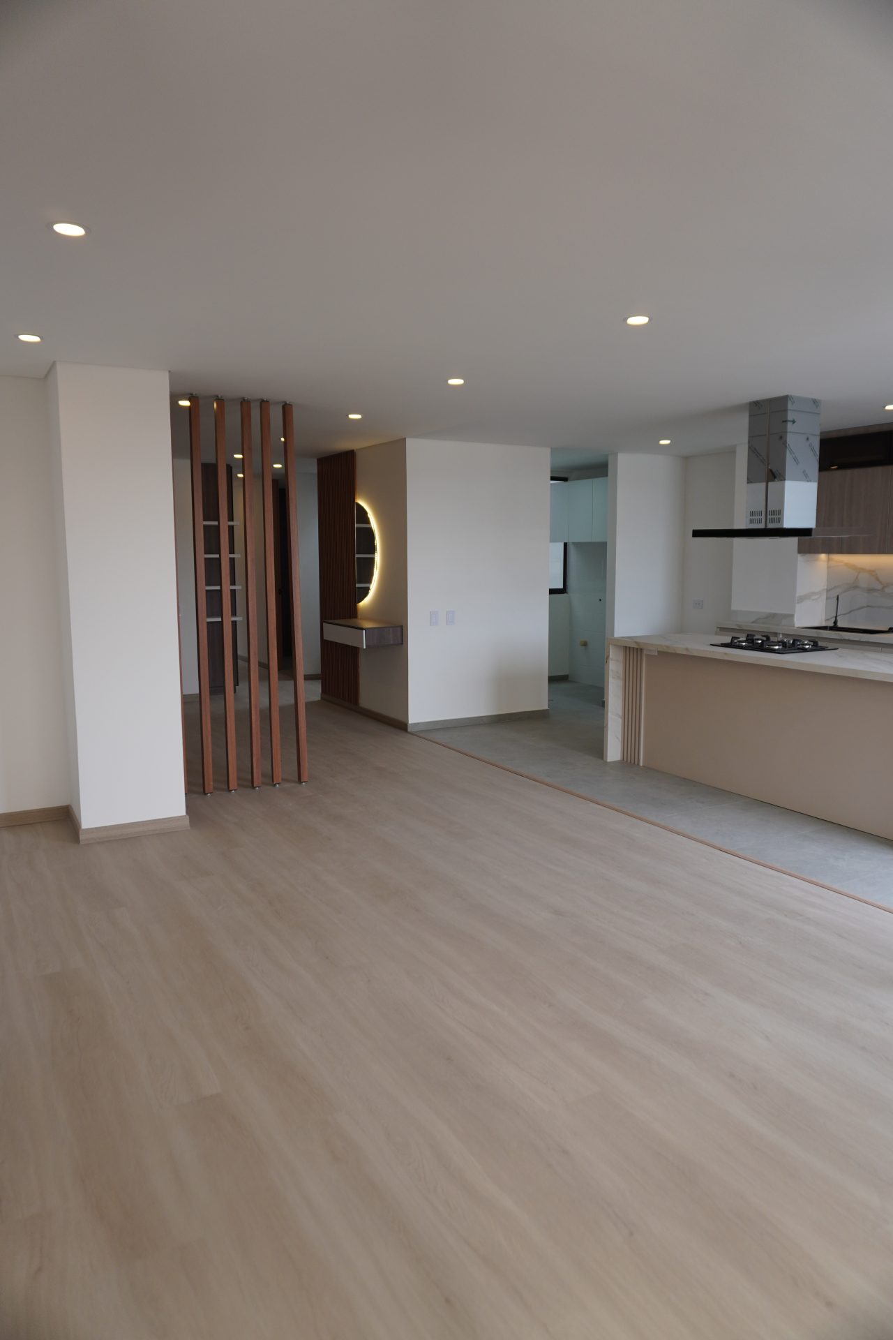 Edificio Vértice, sobre la avenida principal de Zipaquirá, ofrece apartamentos con terraza de 360 grados y locales comerciales en arriendo 5