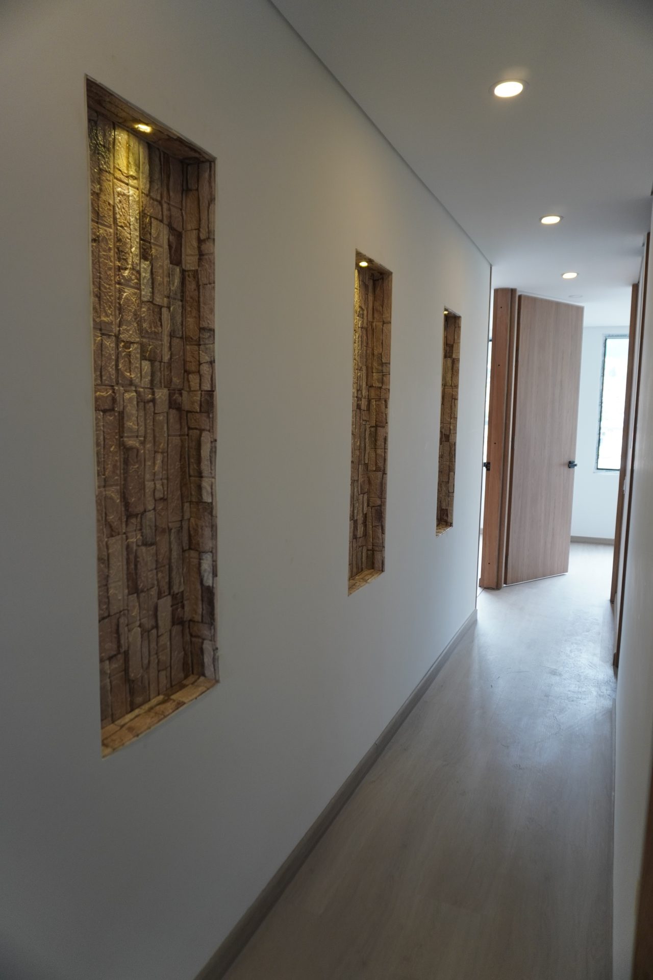 Edificio Vértice, sobre la avenida principal de Zipaquirá, ofrece apartamentos con terraza de 360 grados y locales comerciales en arriendo 8