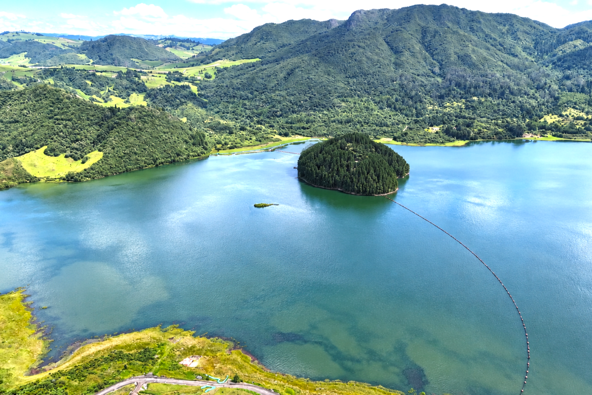 Embalse del Neusa: retiran más de 664.000 m³ de sedimentos para recuperar capacidad de almacenamiento