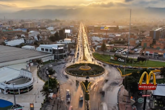Chía inicia la adquisición de predios para ampliar la Avenida Pradilla y llevarla de cuatro a ocho carriles 11 Chía inicia la adquisición de predios para ampliar la Avenida Pradilla y llevarla de cuatro a ocho carriles 10