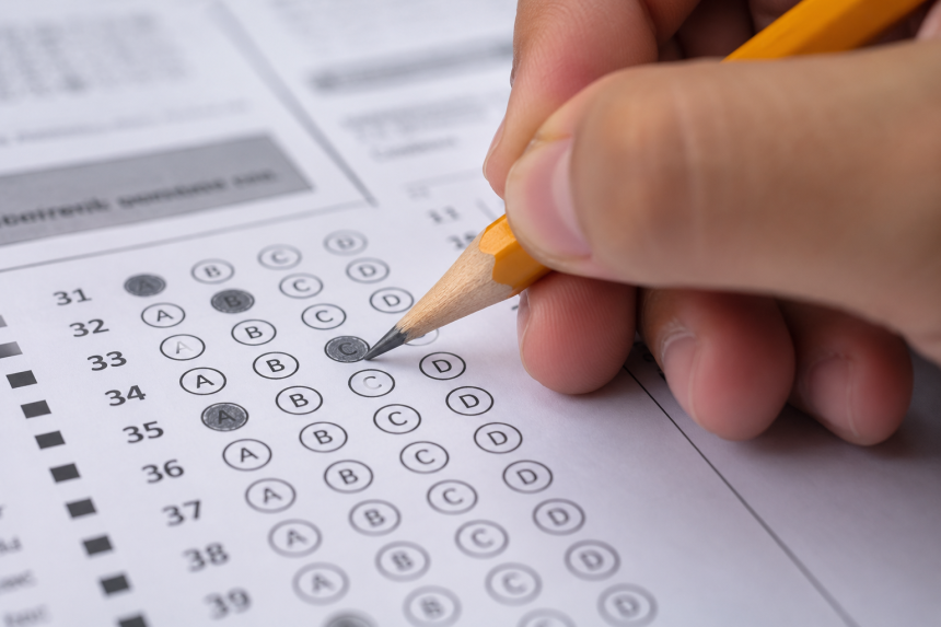 La Salle y el Técnico Industrial encabezan los resultados de las pruebas Saber 11 de 2026 entre los colegios oficiales de Zipaquirá