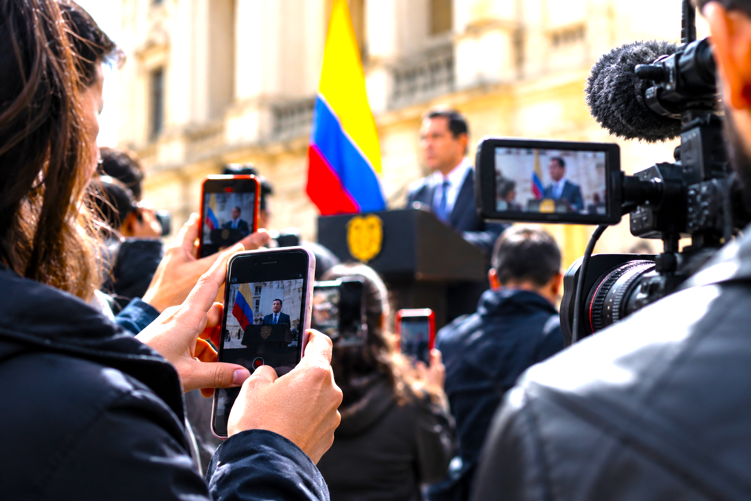 MOE revela que el 94,2 % de las publicaciones analizadas contra candidatos presidenciales contenía comunicación tóxica 11 MOE revela que el 94,2 % de las publicaciones analizadas contra candidatos presidenciales contenía comunicación tóxica 7
