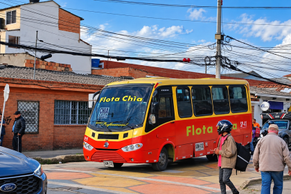 Buses y colectivos de servicio público de Chía, Funza, Mosquera, Madrid y Facatativá, bajo la lupa por sus emisiones contaminantes 24