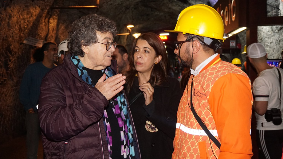Piero en Zipaquirá: el día que recorrió El Colegio de Gabo y terminó cantando entre sus muros 2 Piero en Zipaquirá: el día que recorrió El Colegio de Gabo y terminó cantando entre sus muros 1